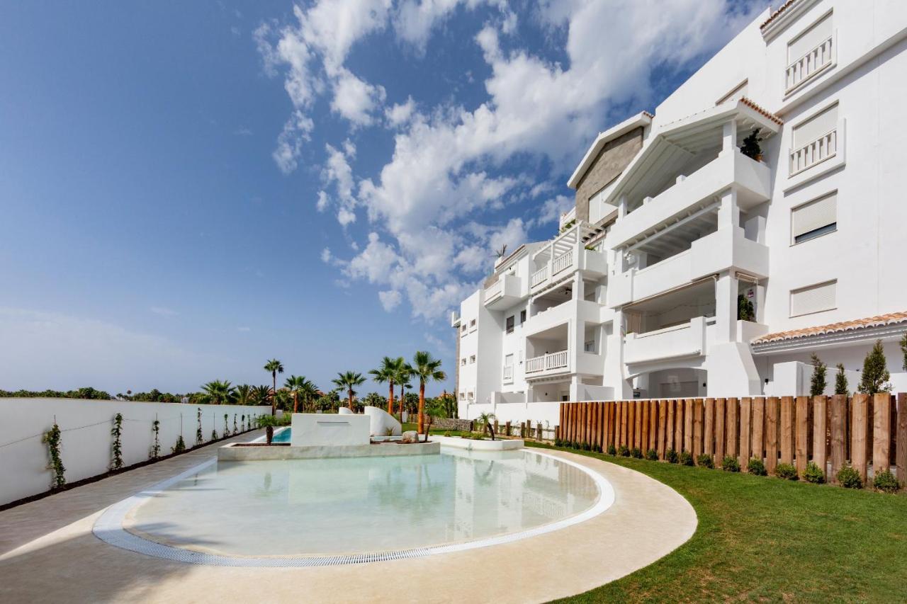Homity Holidays - Playa Granada - Marina Golf Ella Dış mekan fotoğraf