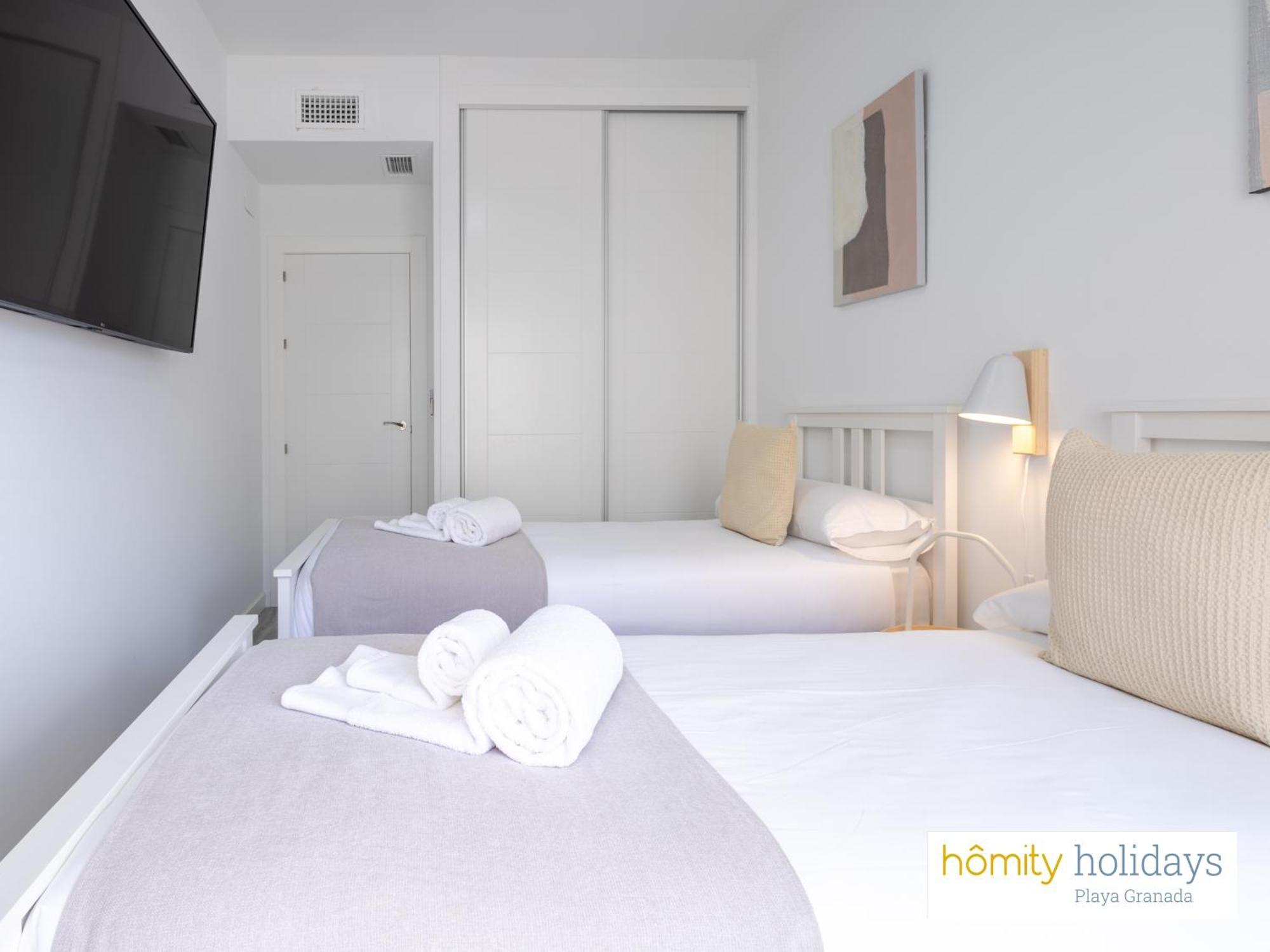Homity Holidays - Playa Granada - Marina Golf Ella Dış mekan fotoğraf
