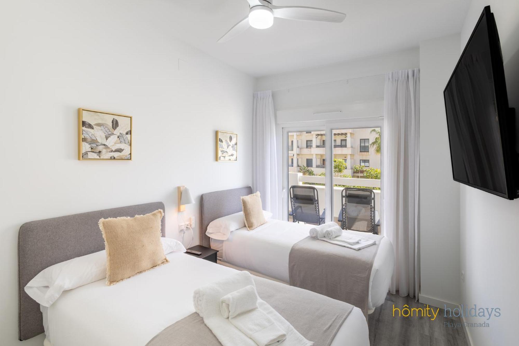 Homity Holidays - Playa Granada - Marina Golf Ella Dış mekan fotoğraf